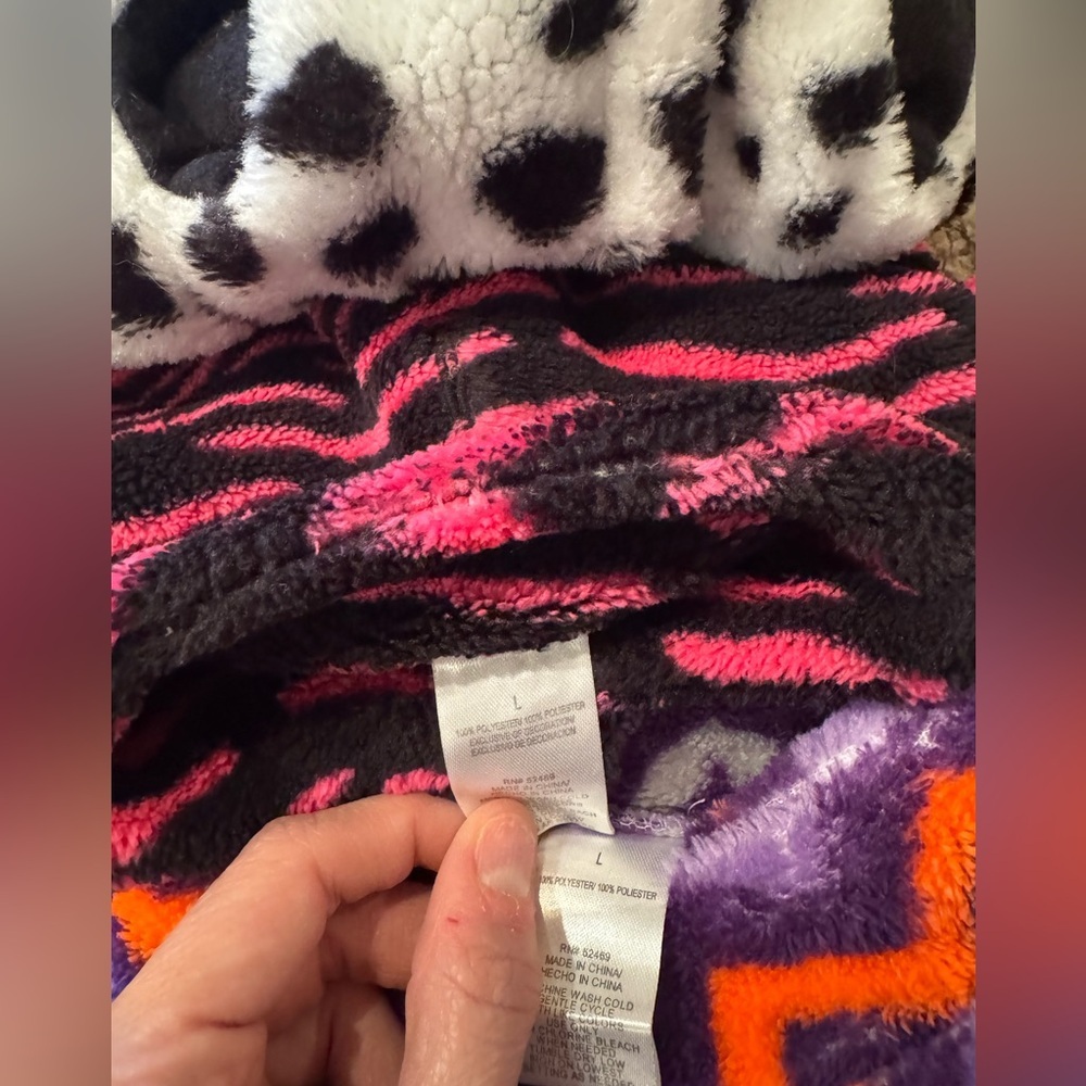Dog Sweaters - Picture 3 of 3